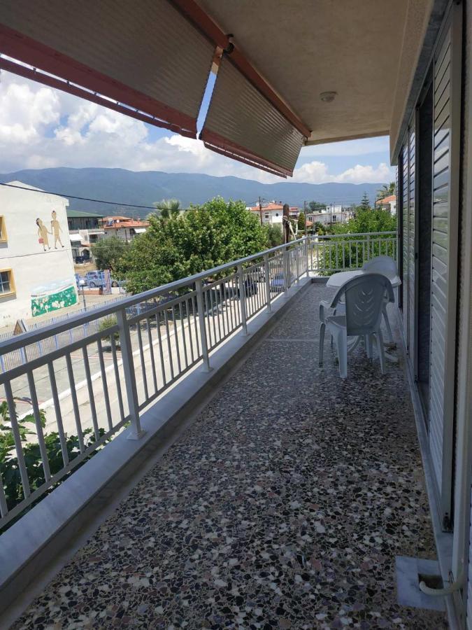 Poly'S House Apartment Nea Vrasna Exterior photo